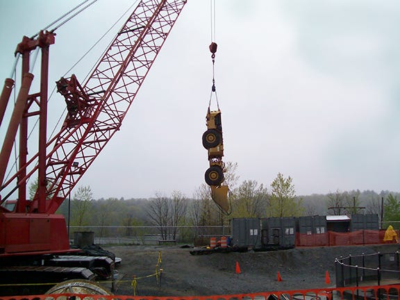 Excavator Rigging Vertical Farther